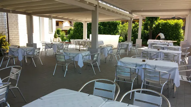 Nonna Dina Bar Ristorante Pizzeria