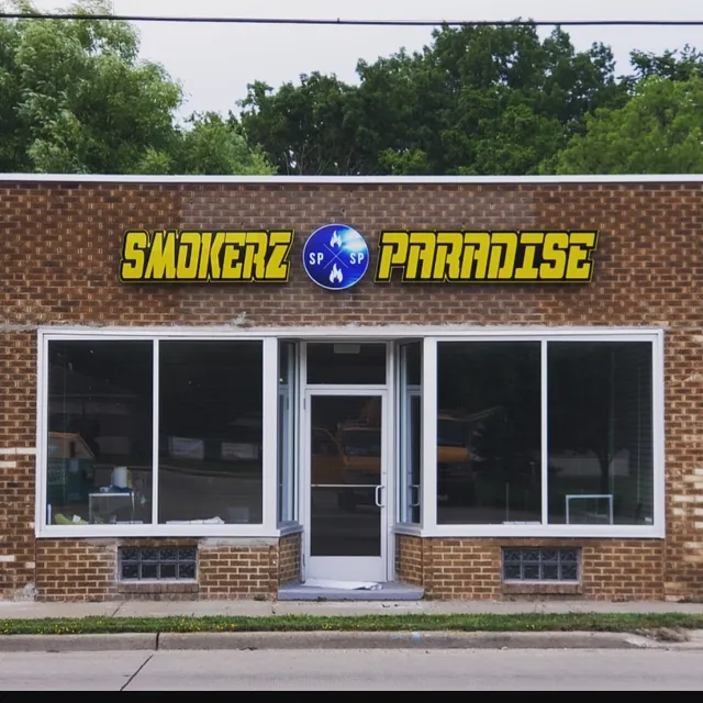 Smokerz Paradise Smoke And Vape Shop Lorain
