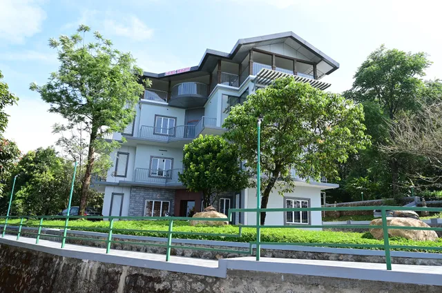 Laurel Heights Resort Idukki