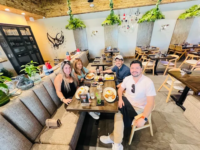 Manta Peruvian Restaurant