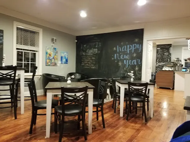 The Cracked Pot Coffee Shop