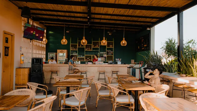 Casa Papau Resto Bar