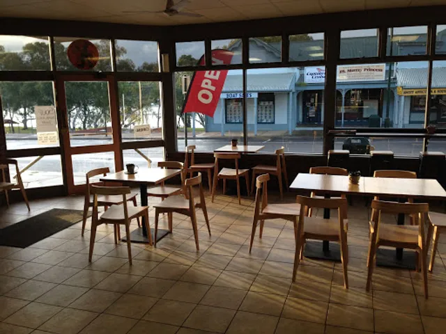 Randell Street Bakery