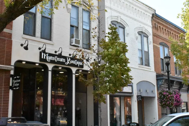 Mainstream Boutique Northfield