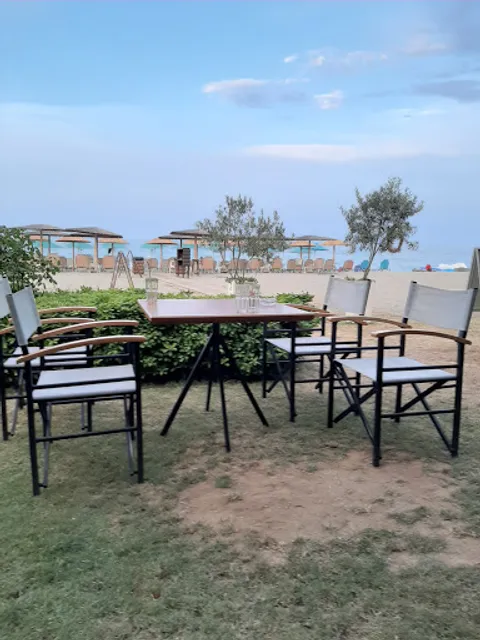 Meltemi fish restaurant