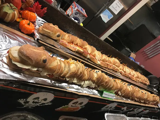 Benny's Luncheonette