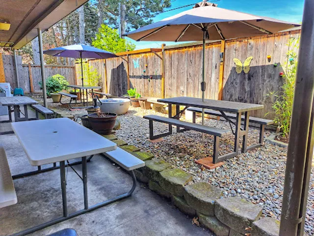 Honey Jar Cafe (Thai)