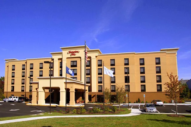 Hampton Inn Warrenton