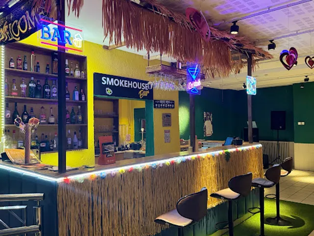 Hardball Caribbean smokehouse bar and grill