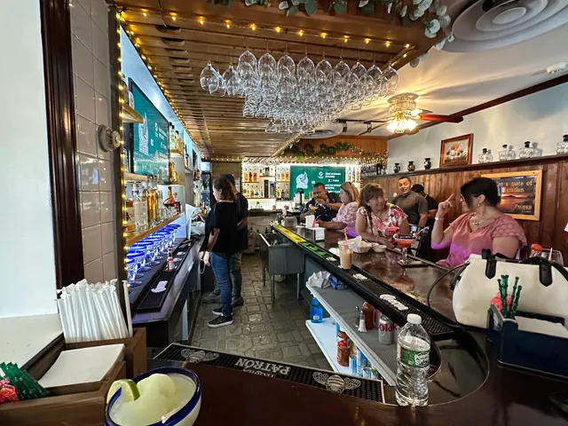 Los Petates Mexican Restaurant and Tequila Bar