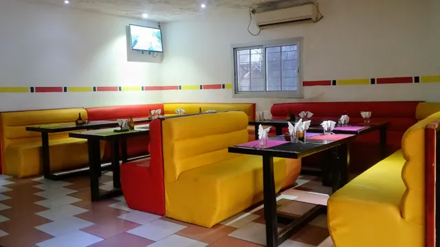 Restaurant Kitchen House