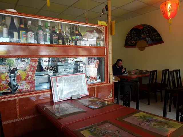 Halong Bay Asia Imbiss