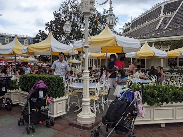 Jolly Holiday Bakery Cafe