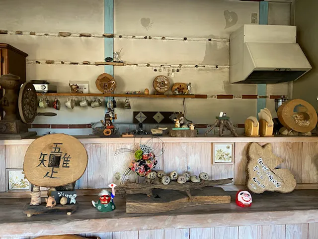 【薪割り体験カフェ 】TWO HEARTS