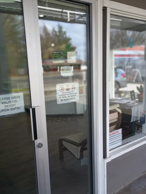 Beaver Bowls Cannabis Showroom