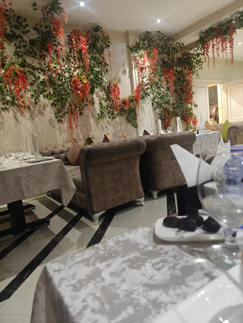 Hayat River Restaurant