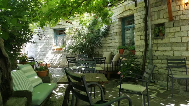 Astraka restaurant & snack bar