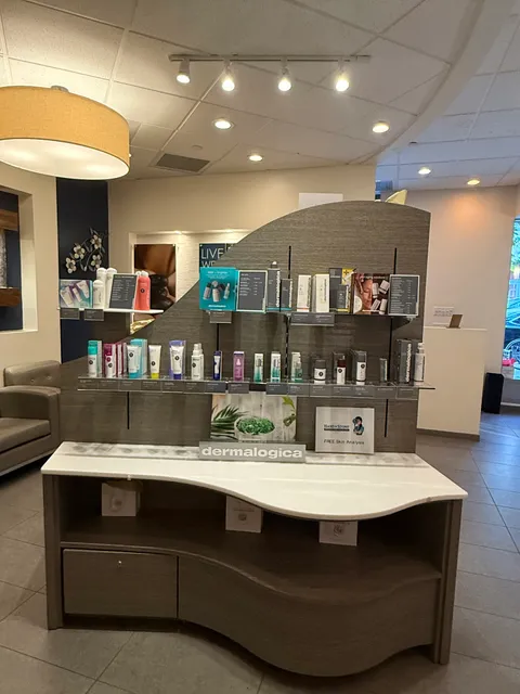 Hand & Stone Massage and Facial Spa