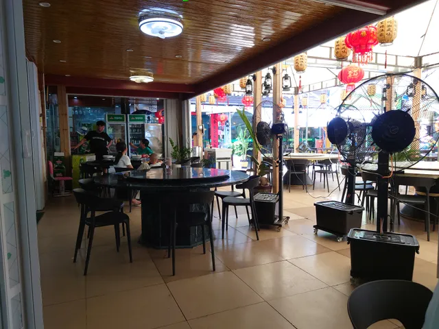 Zirui Fisherman Happy Farmhouse