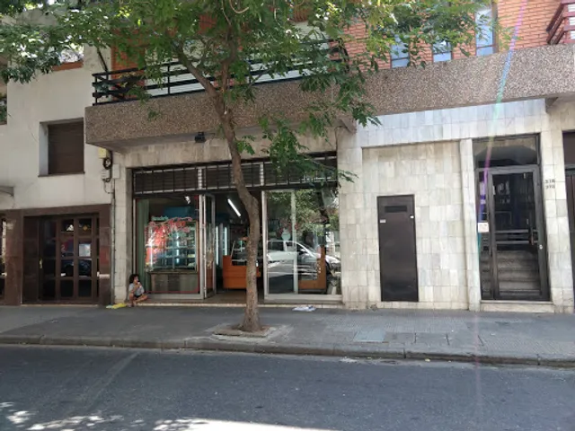 Panadería y Confitería "9 de Julio"