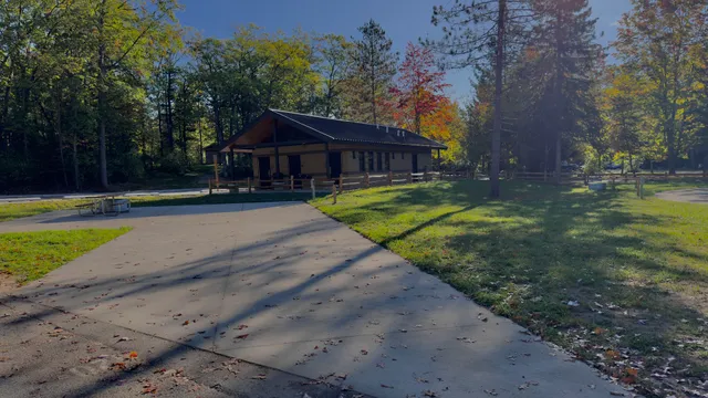 Higgins Lake State Park West Campground