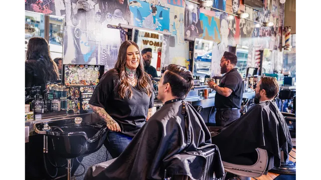 Floyd's 99 Barbershop