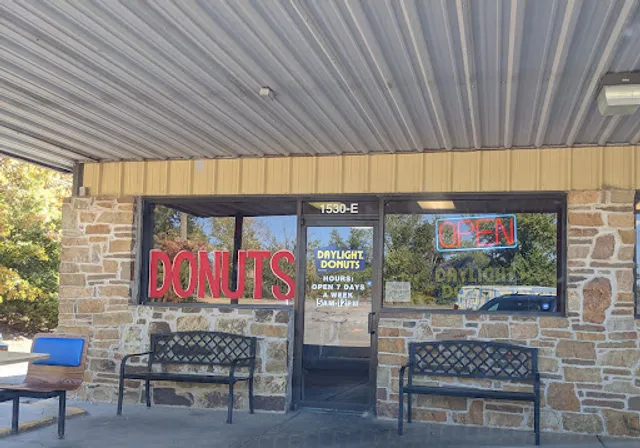 Daylight Donuts Choctaw