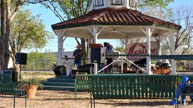 Smithville Chamber of Commerce & Visitor Center