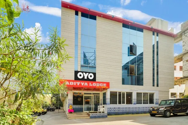 Super OYO Flagship Aditya Grand