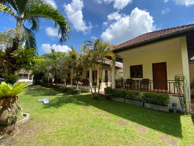 Bangtao Hello House & Ron ‘s bungalow