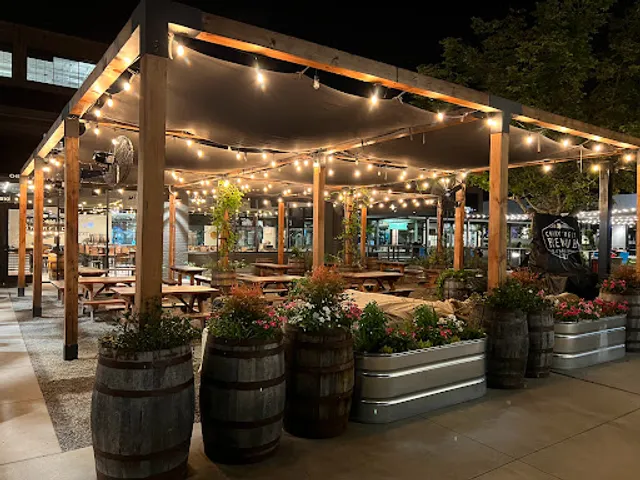 Cherry Street Brewpub at Halcyon