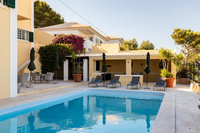 Alto 19 Estoril Apartments