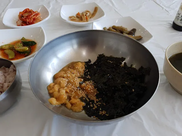 화진포콘도식당