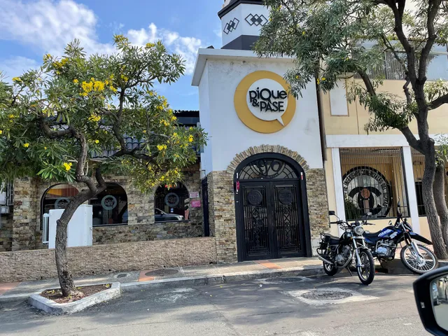 Pique & Pase Restaurants