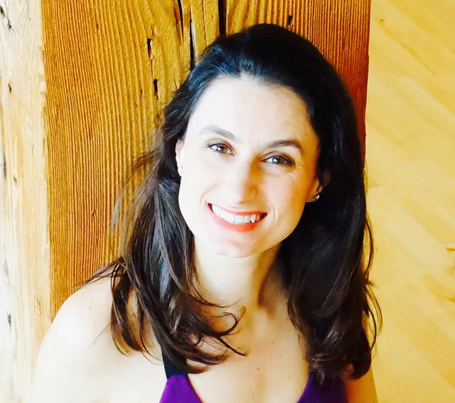 Raquel Scalon Private Yoga