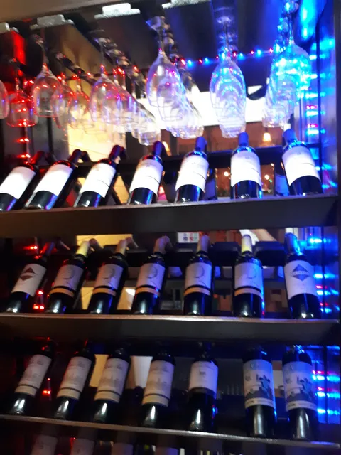 Nanku Restaurant - Tropical Bar and Grill