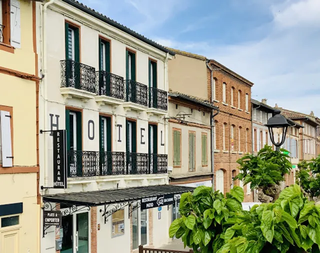 Le 9 en cuisine hôtel, restaurant.