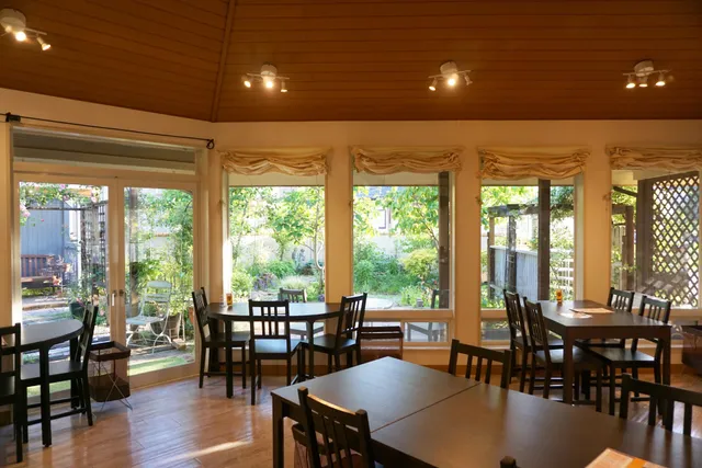 自由ELE（ジュエル）