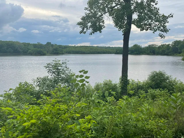 Eastwood MetroPark Lake Entrance