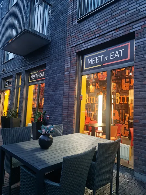 Meet N Eat