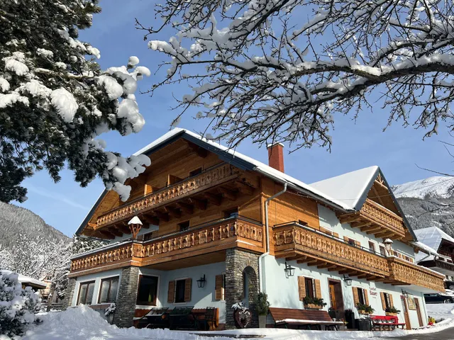 Landhotel - Apartments - Ferienhaus - Sepp Bauer Göriach