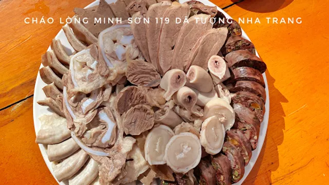 Cháo lòng Minh Sơn Nha Trang