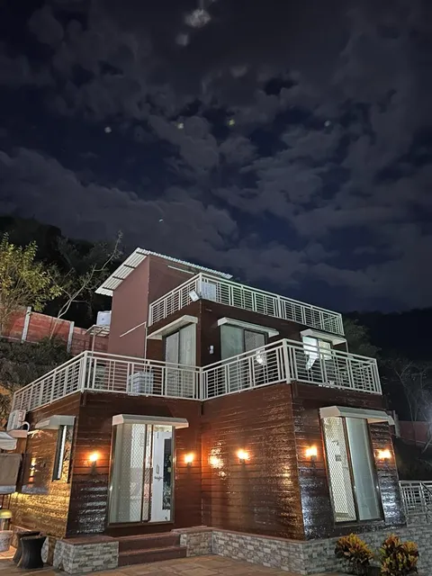 Skyview Villa 1 & Villa 2