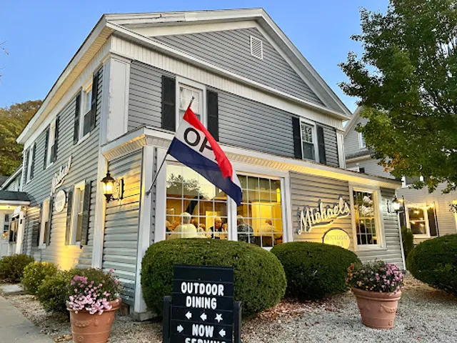 Michaels Restaurant
