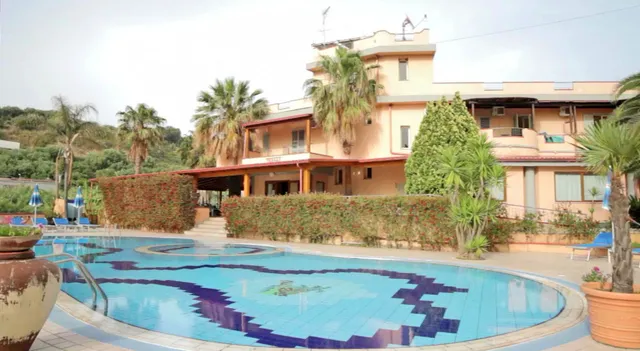 HOTEL VILLAGGIO RESIDENCE OLD RIVER