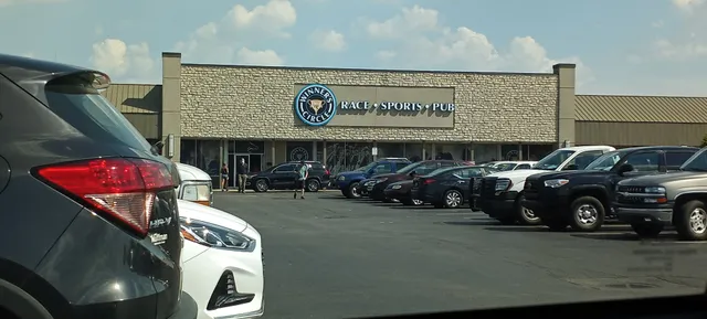 Winner's Circle Race Sports Pub - Clarksville