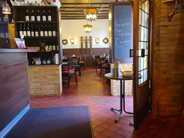 Bahnhofshotel Dotzheimer Hähnchen