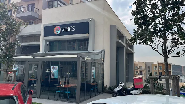 Vibes Restaurant & Cafe & Bar