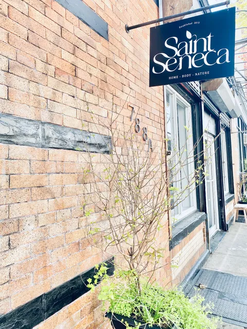 Saint Seneca Store