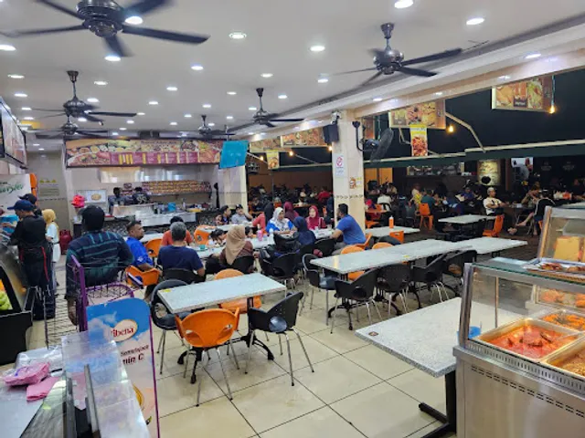 Azhaar Maju Bandar Sri Permaisuri